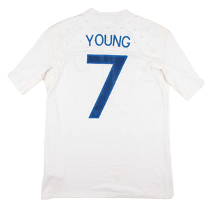 England 2010-2011 Home Shirt (M) Young #7 (Very Good)_0