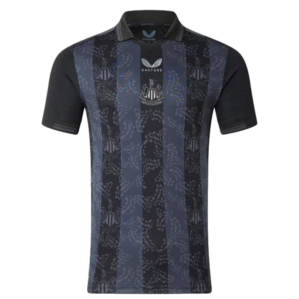 Newcastle United 2022-23 Fourth Shirt (S) (WOOD 20) (Very Good)_2