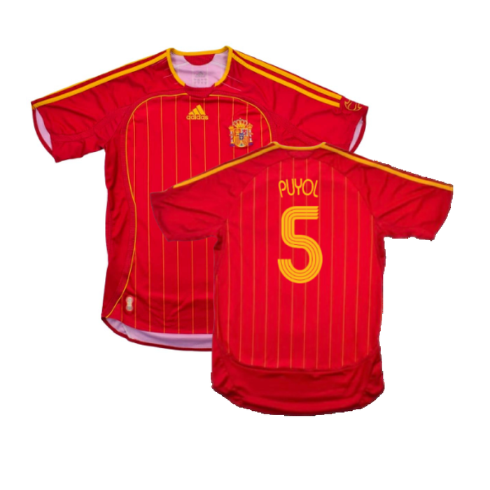 Spain 2005-07 Home (Excellent) (Puyol 5)